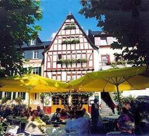 Mosel-landhaus Oster Gasthuis Ediger-Eller